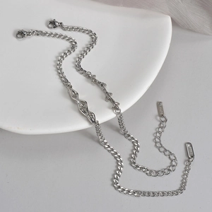 Minimalist stainless steel thorn bracelet with adjustable lobster clasp for men