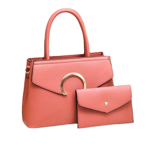 Two-piece coral pink handbag set with large capacity and elegant gold metal buckle