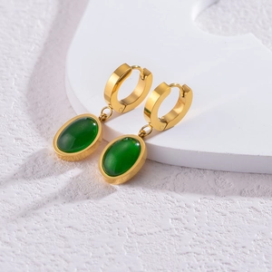 Boucles d'oreilles créoles vintage en acier inoxydable doré avec pierre vert émeraude