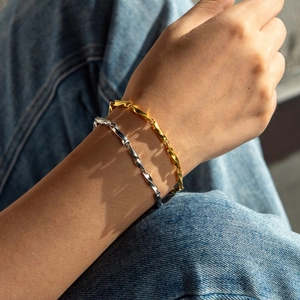 Bracelet À Maillons Torsadés Minimaliste En Acier Inoxydable Poli Style Industriel Bijoux Pour Hommes Femmes