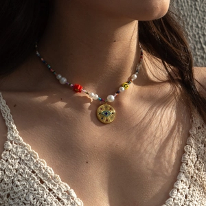 Collier Pendentif Oeil Maléfique Künstliche Perles Colorées Acier Inoxydable Imitation Künstliche Perle Visage Souriant Fleur Bijoux Bohèmes Femmes