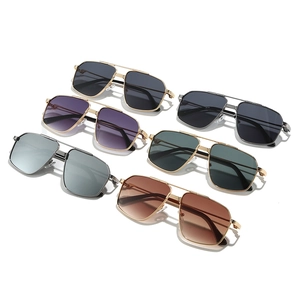 Classic metal aviator sunglasses with double bridge in six trendy frame and lens colors