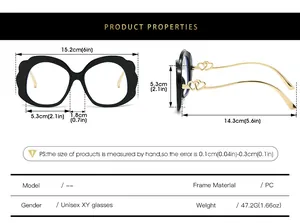 Tableau des tailles détaillé pour lunettes ovales à monture ondulée et branches cœur