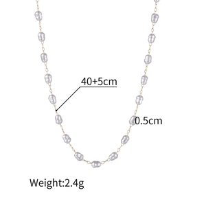 Macro shot of a 0.5cm pearl necklace with 40+5cm golden chain weighing 2.4g