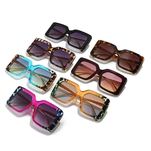 Stylish square frame sunglasses for women in seven colors including tortoise and black