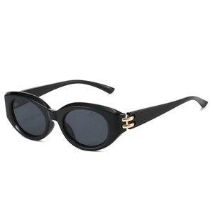 Vintage Cat Eye Sunglasses UV400 Protection PC Frame Metal Hinge Retro Y2K Fashion Eyewear For Women Men
