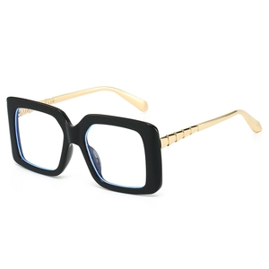 Lunettes de soleil hip hop carrées noires avec branches dorées en métal à étages