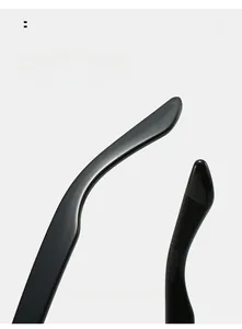 Dettaglio delle stanghette ergonomiche per occhiali con finiture opache e lucide