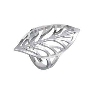 Macro detail of leaf ring design with hollow vein structure and silver steel finish