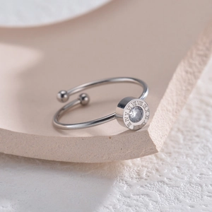 Bague ajustable en acier inoxydable argenté avec zircon et chiffres romains gravés