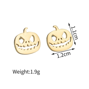 Halloween pumpkin stud earrings in gold finish with size and weight measurements