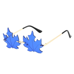 Frameless deep blue maple leaf shaped sunglasses with gold metal frame for festivals