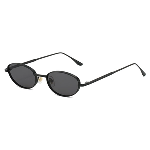 Lunettes de soleil ovales rétro avec monture fine en métal noir et verres foncés