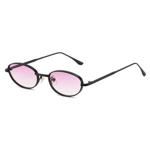 Lunettes de soleil ovales rétro avec verres dégradés roses et monture noire