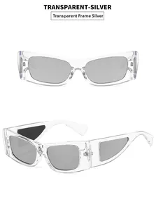 Détails de lunettes de soleil rectangulaires transparentes avec verres argentés miroir