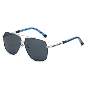 Men's square silver metal sunglasses with classic double bridge and anti-UV dark lenses