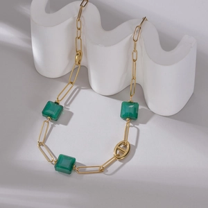 Edelstahl 14K Vergoldete Halskette Grüner Quadratischer Edelstein Paperclip Gliederkette Geometrische Nische Mode Schmuck Damen