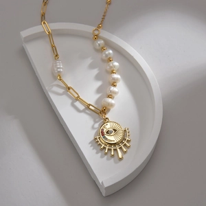 Collier Pendentif Œil De Protection Soleil Plaqué Or Acier Inoxydable Asymétrique Chaîne Trombone Perle D'eau Douce