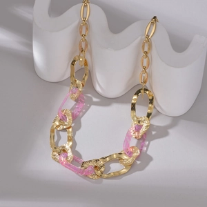 Modische 14K vergoldete grobe Gliederkette mit rosa Acryl-Elementen in Leoparden-Optik
