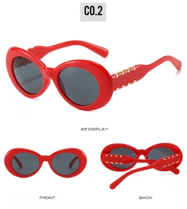 Lunettes de soleil ovales rouges avec chaîne dorée, vues de face, arrière et côté