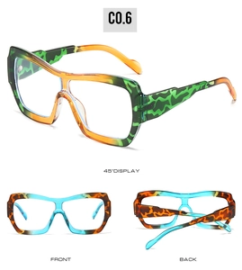 Oversize-Sonnenbrille mit Schildpatt-Textur und Farbverlauf aus verschiedenen Winkeln