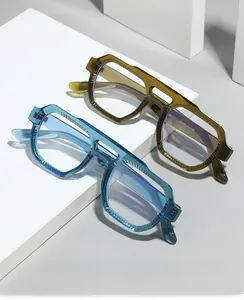 Dettaglio montature aviator 2025 verde oliva e blu mare con texture della cornice