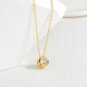 Collier Pendentif Rond Minimaliste Acier Inoxydable Plaqué Or Zircone Cubique Chaîne Clavicule Géométrique Pour Femmes