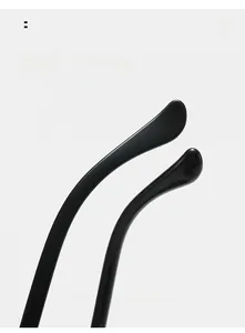 Detail of curved ergonomic temple tips in glossy black for comfortable eyewear fit