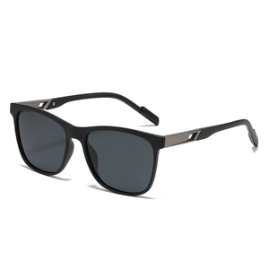 Occhiali Da Sole Polarizzati Quadrati Per Uomo Donna UV400 Lente TAC Montura PC Lega Zinco Guida Sport Moda