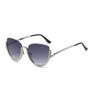 Fashion Cat Eye Sunglasses For Women Metal Frame Artificial Pearl Inlaid Gradient Lens UV400 Protection Luxury Eyewear
