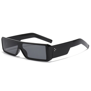 Retro Y2K Rectangle Sunglasses For Men Women UV400 Protection PC Lens Integrated Wide Temple Silver Rivets Fashion Streetwear