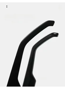 Close-up of sleek black curved temple arms on Y2K sunglasses for enhanced wearing comfort