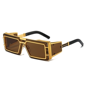 Retro punk square sunglasses with gold metal frame and side mesh shield for men