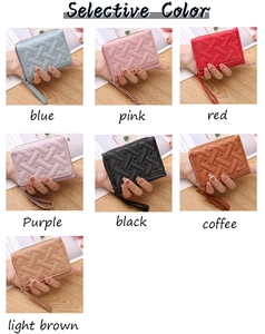 Close-up of mini PU leather wallets featuring woven heart patterns and wrist straps in 7 colors