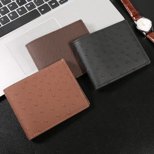 Portafogli da uomo business con texture di struzzo in nero, marrone scuro e marrone chiaro