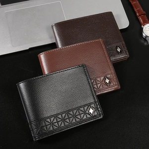 Men's bifold wallets in litchi grain leather with metal logo and grid pattern accents