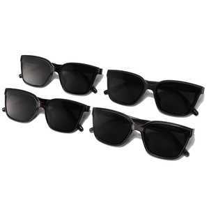 Chic oversized polarized TR90 sunglasses with gray lenses for UV protection
