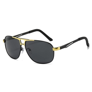 Lunettes aviateur classiques avec monture noire et détails dorés pour hommes en plein air