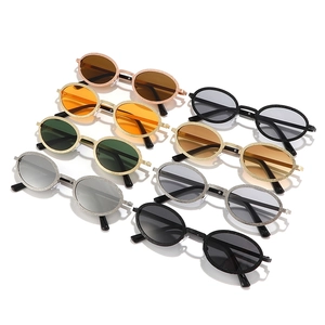 Oval metallic sunglasses in 8 assorted glitter frames and multi-colored lenses