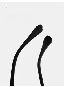 Detailed view of the curved black glossy glasses arms for enhanced wearing comfort