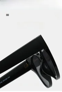 Detail view of cat eye sunglasses hinge with printed frame size 149 55 □ 20-144