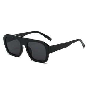 Retro Large Square Sunglasses UV400 Protection PC Frame Flat Top Vintage Fashion Eyewear For Unisex Adults Streetwear