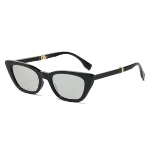 Retro cat-eye foldable sunglasses with black frames and silver mirror lenses for women