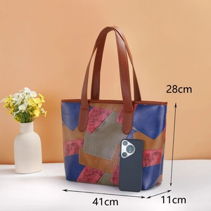 Tableau des tailles détaillé du grand sac cabas patchwork en similicuir de 41 cm de long
