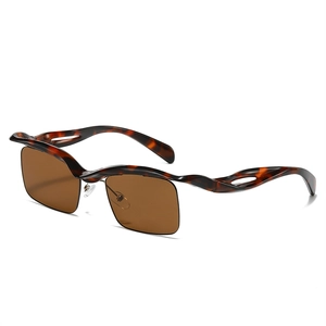 Fashionable wave-shaped tortoise shell sunglasses with rectangle brown lenses in Y2K style