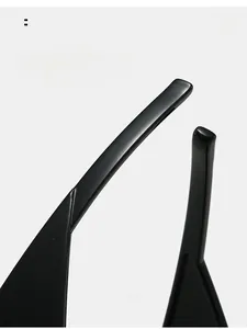 Detail of curved black mirror legs with XY GLASSES logo for comfortable wearing