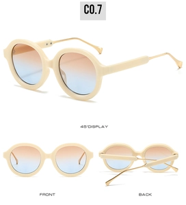 Tre angolazioni di occhiali da sole tondi beige con lenti sfumate blu-arancione