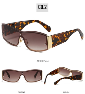 Three-view display of fashion sunglasses with tortoiseshell frames and gradient lenses