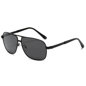 Lunettes de soleil aviateur polarisées pour hommes avec monture en métal noir et UV