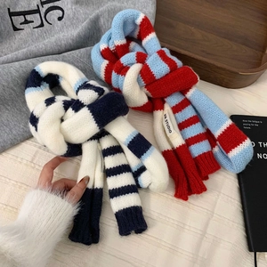 Écharpes tricotées à rayures rouge bleu et blanc pour le style hivernal et chaleur